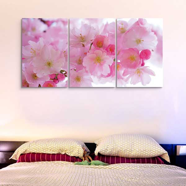 กรอบรูปติดผนัง ดอกไม้ สีชมพู แต่งห้องนอนสวย
